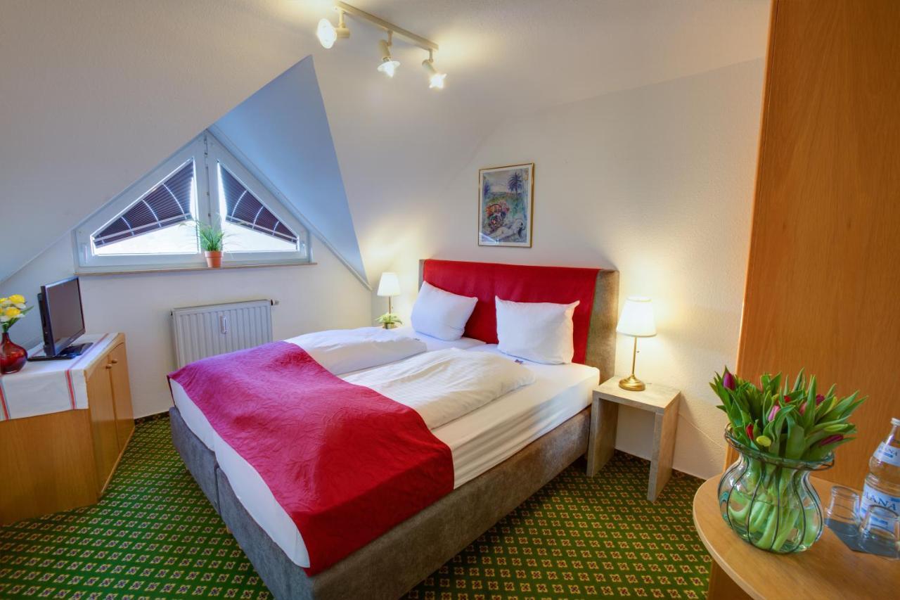 Hotel Leo Muehlhausen Exteriör bild