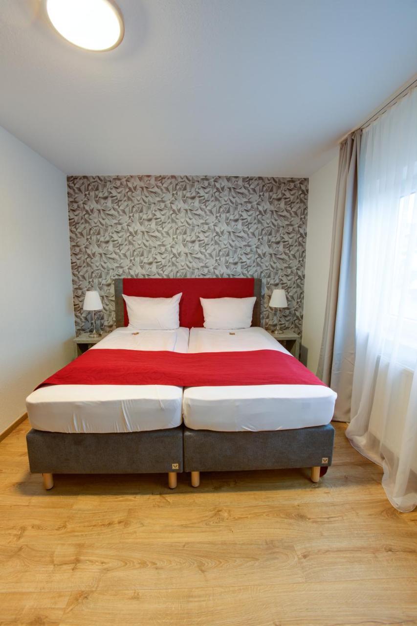 Hotel Leo Muehlhausen Exteriör bild